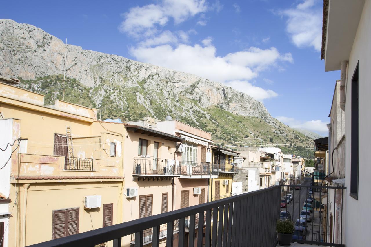 B&B Cinisi Mare E Monti Exteriör bild